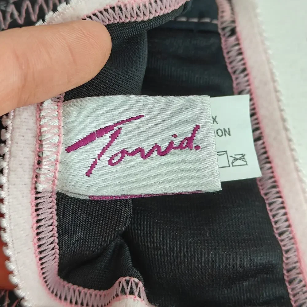 Vintage Torrid Black Lace Baby Pink Waist Cincher with Detachable Garter Plus 1X